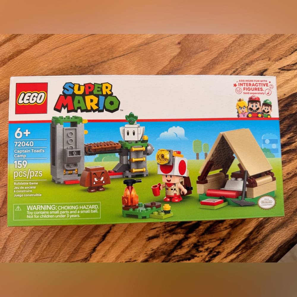 Lego Super Mario Captain Toad Camping Set - Red, Green, Tan, Brown